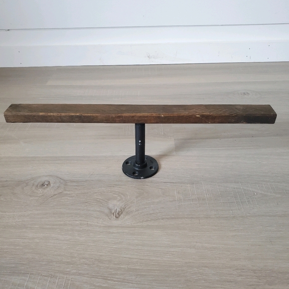 Jewelry Displays - Picture 10 of 13